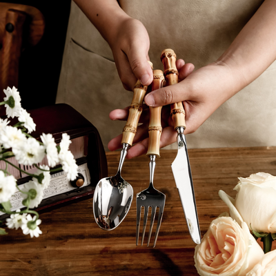 BambooElegance – Luxury Cutlery Set with Bamboo Accents
