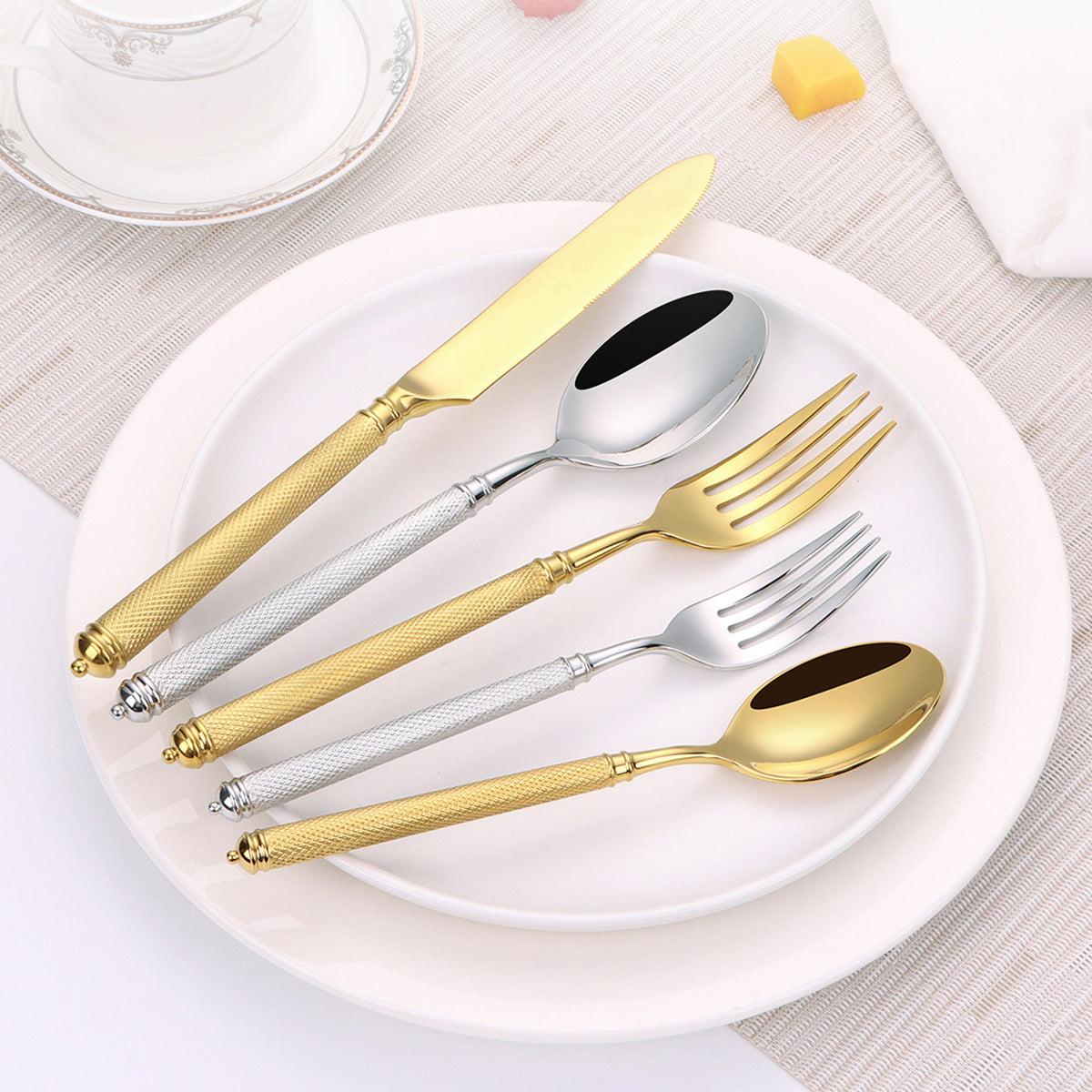 Naila Stainless Steel Cutlery Set