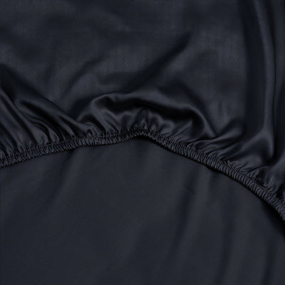 Bamboo Fitted Sheet - Pet Hair Repellent for Dogs/Cats Family