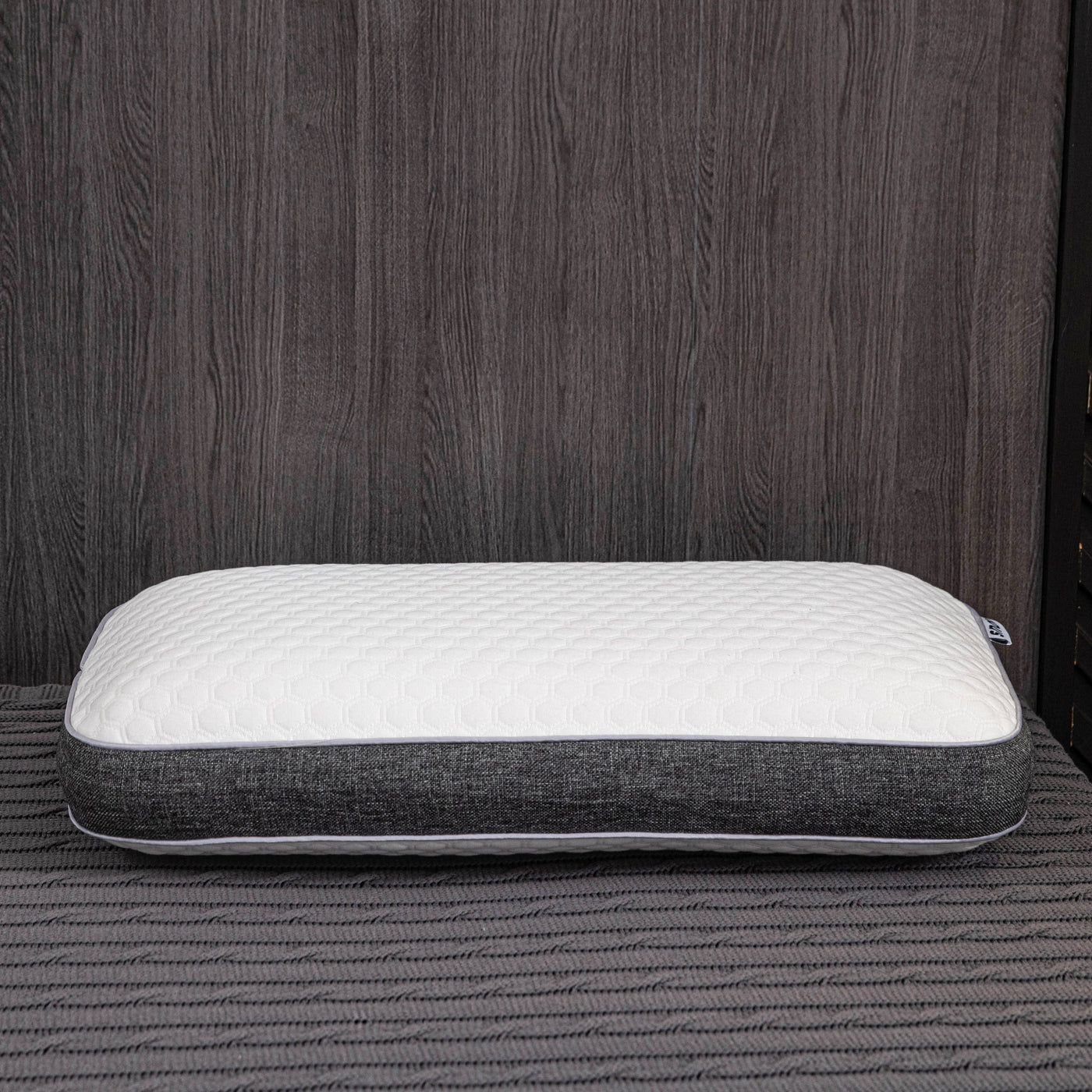 Orthopedic Memory Foam Pillow – Ultimate Support for Pain-Free Sleep