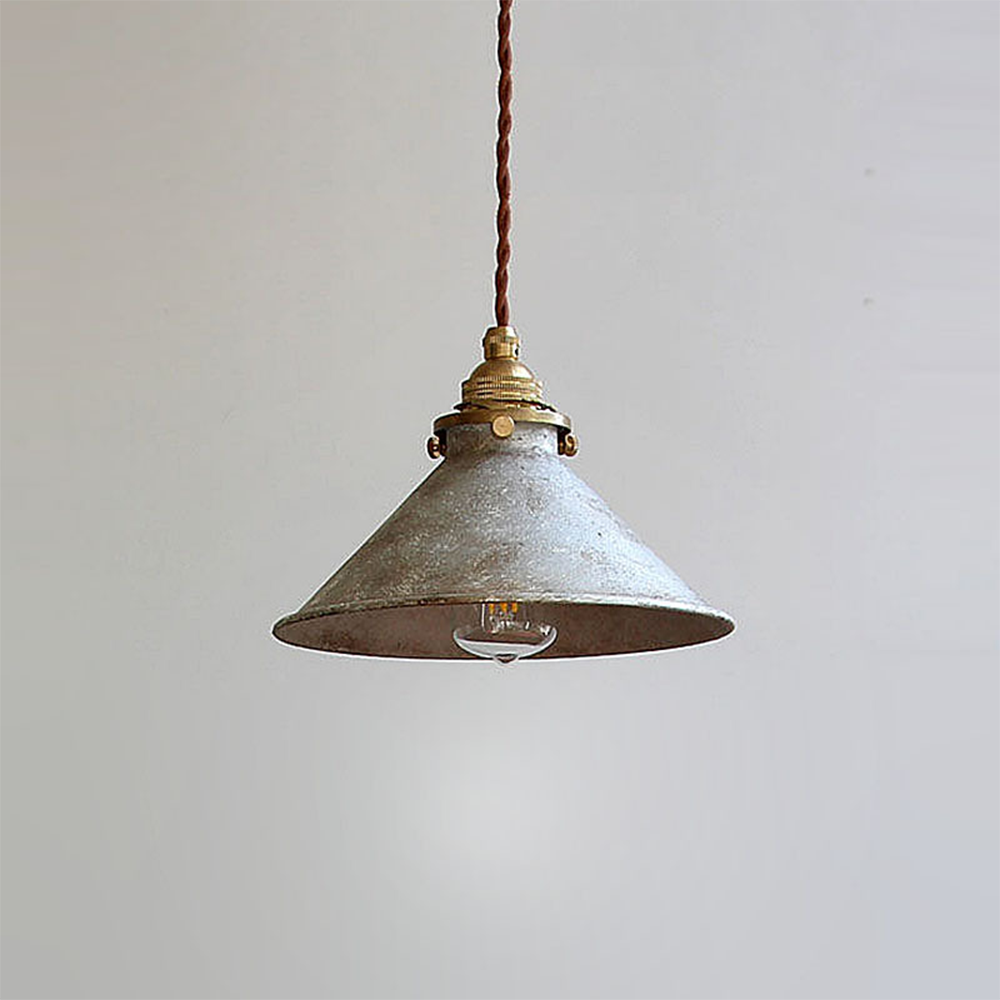 Retro Industrial Metal Fanale Pendant Light