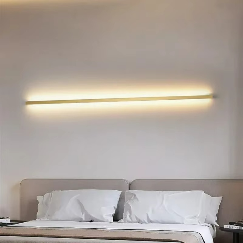 Minimal Light Bar – Nordic LED Wall Lamp in Aluminium
