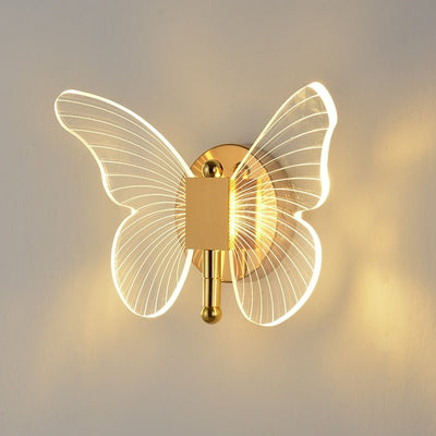 Butterfly Inspired LED Wall Light – Farfalla Style in Acrylic and Metal