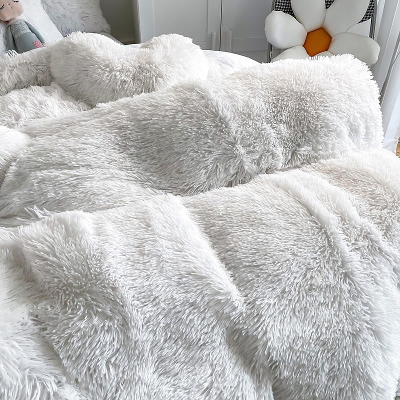 Hug and Snug Luxury Fluffy Plush Duvet Cover Set – Ultra-Soft Faux Fur Bedding