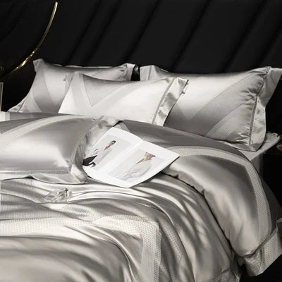 Platinum Triangle Duvet Cover Set – 1000 TC Egyptian Cotton in Sleek Silver Grey